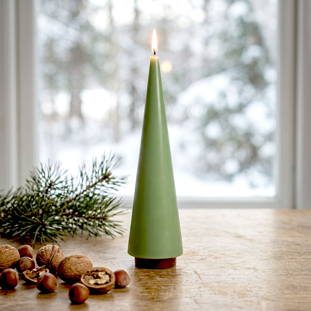 Tannenbaum Kerze Smaragdgrün Gr. XL // H221mm
