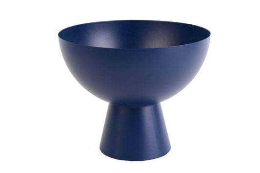 Übertopf Pokal aus Metall auf Fuß in Blau